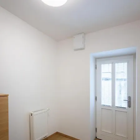 Cozy Studio In Quiet Courtyard Near Charles Bridge Prague Exterior photo